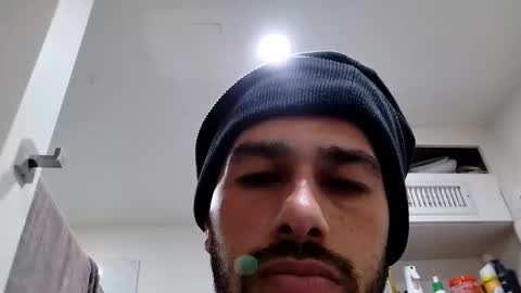 Snapshot of erny707 chatting on 12.18.25 erny707 online show from 12.18.25