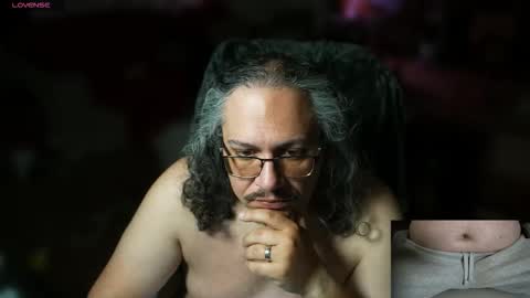 Snapshot of eroshays chatting on 03.01.26 Eros Hays online show from 03.01.26