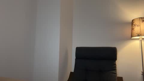 eroslane online show from 10.23.25