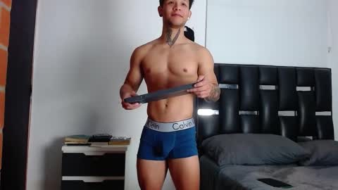 Snapshot of erosscott chatting on 02.04.26 Eros online show from 02.04.26