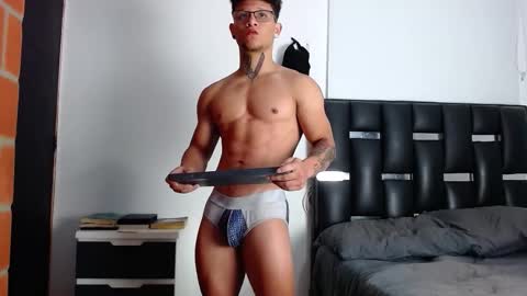 Snapshot of erosscott chatting on 02.18.26 Eros online show from 02.18.26