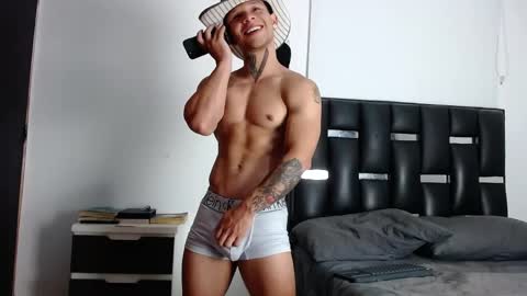 Snapshot of erosscott chatting on 03.02.26 Eros online show from 03.02.26