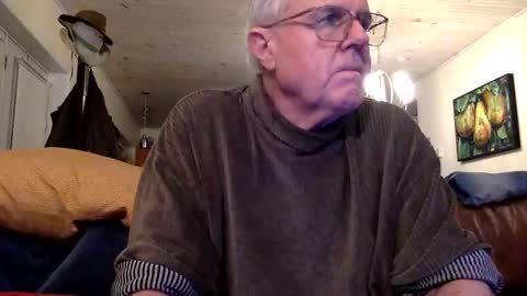 Snapshot of erostalk chatting on 12.15.24 eros online show from 12.15.24