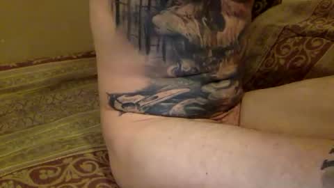 Snapshot of eroticcloseups chatting on 01.13.25 Erotic CloseUps online show from 01.13.25