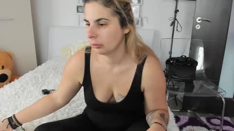 eroticsensualkitty4u online show from 12.03.24