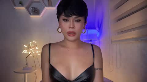 Snapshot of erotictsmonica chatting on 03.15.26 monica online show from 03.15.26