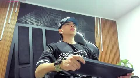 Eryon online show from 10.02.25