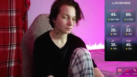 esajukyy online show from 11.08.25