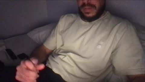 Snapshot of esc0o chatting on 02.12.25 hereforagoodtimenotalongtime online show from 02.12.25