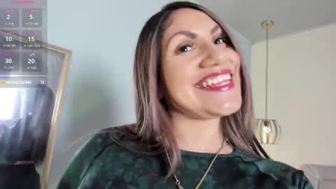 Snapshot of escarleth__ chatting on 01.17.26 Escarlet online show from 01.17.26