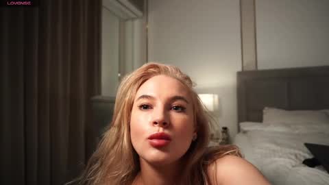 Eseniya online show from 02.28.25