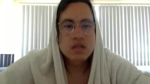 esiiiiiiiiis online show from 04.19.26