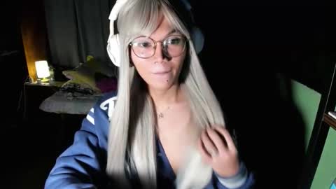 Chelliane online show from 10.26.25