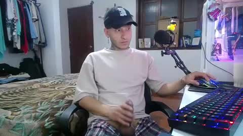 Esteban online show from 12.24.24