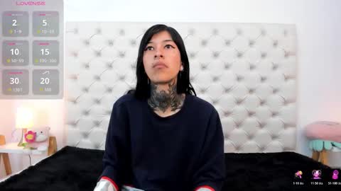 esmeralda  online show from 01.19.26