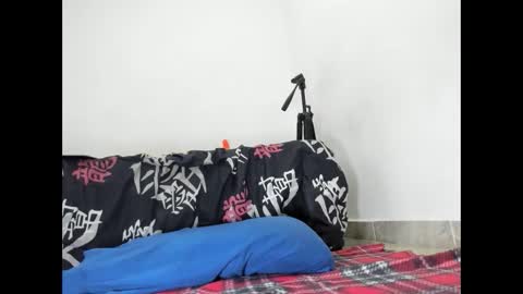 Snapshot of esmeralda_strong chatting on 09.14.25 esmeralda online show from 09.14.25