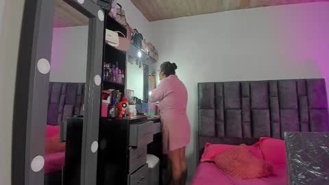 Perla online show from 02.04.26