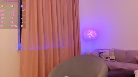 Esmi online show from 01.10.25