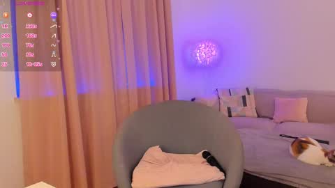 Esmi online show from 03.06.25