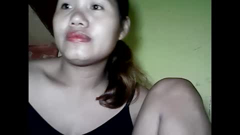 especialgirl_28 online show from 12.10.24