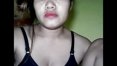 especialgirl_28 online show from 12.15.24