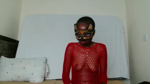 Snapshot of essypetite chatting on 01.31.26 essypetite online show from 01.31.26