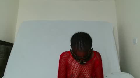 Snapshot of essypetite chatting on 02.02.26 essypetite online show from 02.02.26