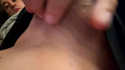 esteban121222 online show from 04.28.26