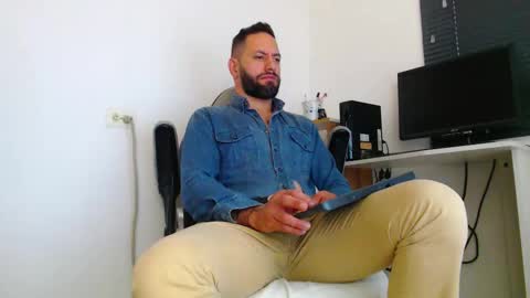 esteban online show from 03.12.26