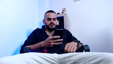 Esteban Fernandez online show from 02.25.26