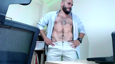 Esteban Fernandez online show from 06.24.26