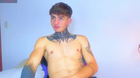 Esteban independent model online show from 11.12.25