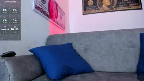 Snapshot of estebanperez_ chatting on 12.29.24 Esteban online show from 12.29.24