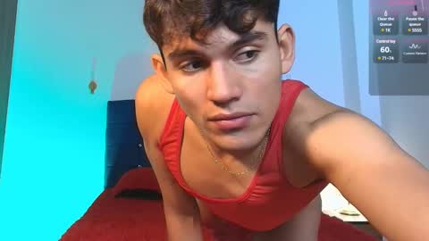 Snapshot of estebanperez_ chatting on 03.08.25 Esteban online show from 03.08.25