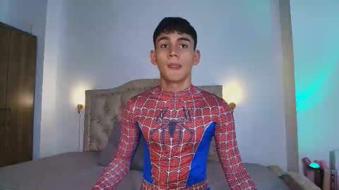 Snapshot of estebanperez_ chatting on 09.12.25 Esteban online show from 09.12.25