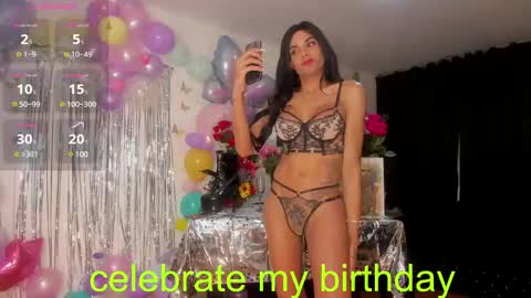 estefania1812 online show from 12.20.24