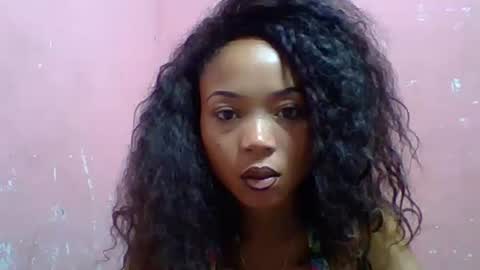 estelah20 online show from 09.20.25