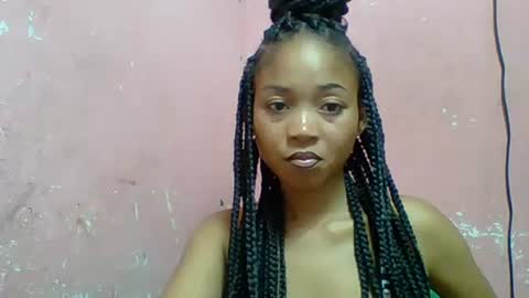 estelah20 online show from 11.14.25