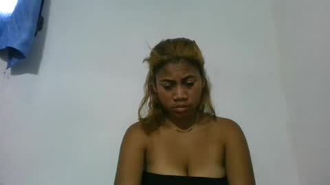 Snapshot of estelah796836 chatting on 06.15.26 estelah796836 online show from 06.15.26