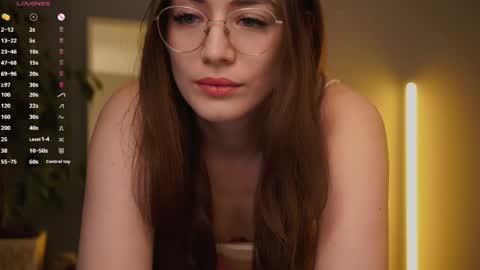 Ester online show from 04.20.26