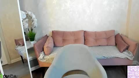 Snapshot of ester_rabin chatting on 02.11.26 Ester online show from 02.11.26