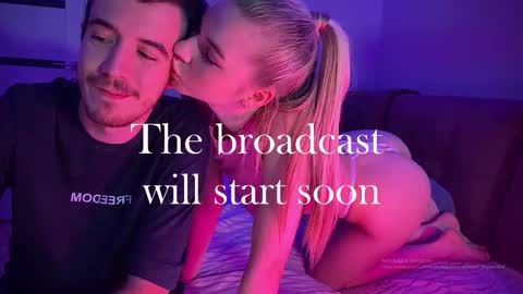 Ester online show from 12.21.25