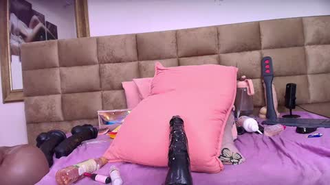 Estrella online show from 01.31.25