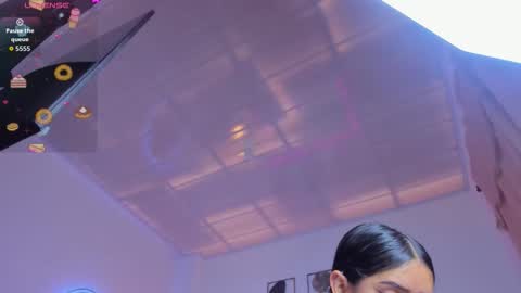 Estrella  online show from 02.23.26