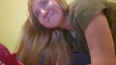 Snapshot of estrellawalters chatting on 01.24.25 estrellawalters online show from 01.24.25