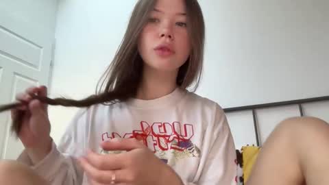 nika 3 online show from 10.31.25