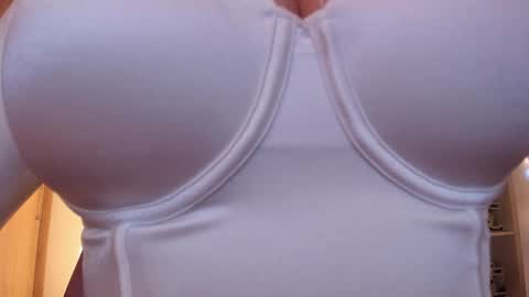 eternalmuse online show from 02.08.26