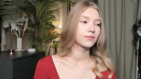 Natalie online show from 10.25.25