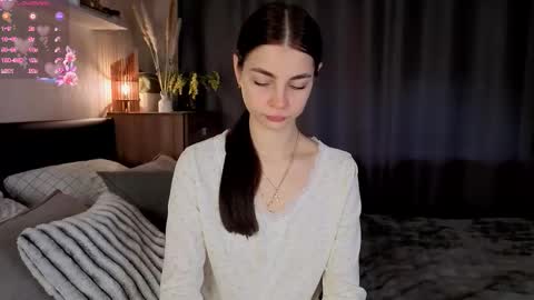 Mary online show from 11.14.25