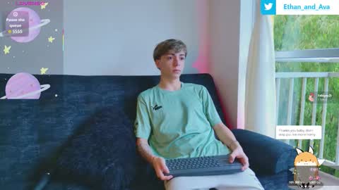 Snapshot of ethan_and_ava chatting on 10.26.25 ethan and ava online show from 10.26.25